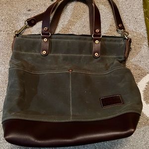 North End Nag Co. The 76th St Tote